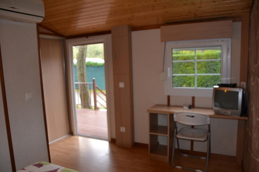 Camping Fuentes Blancas Burgo Zimmer foto
